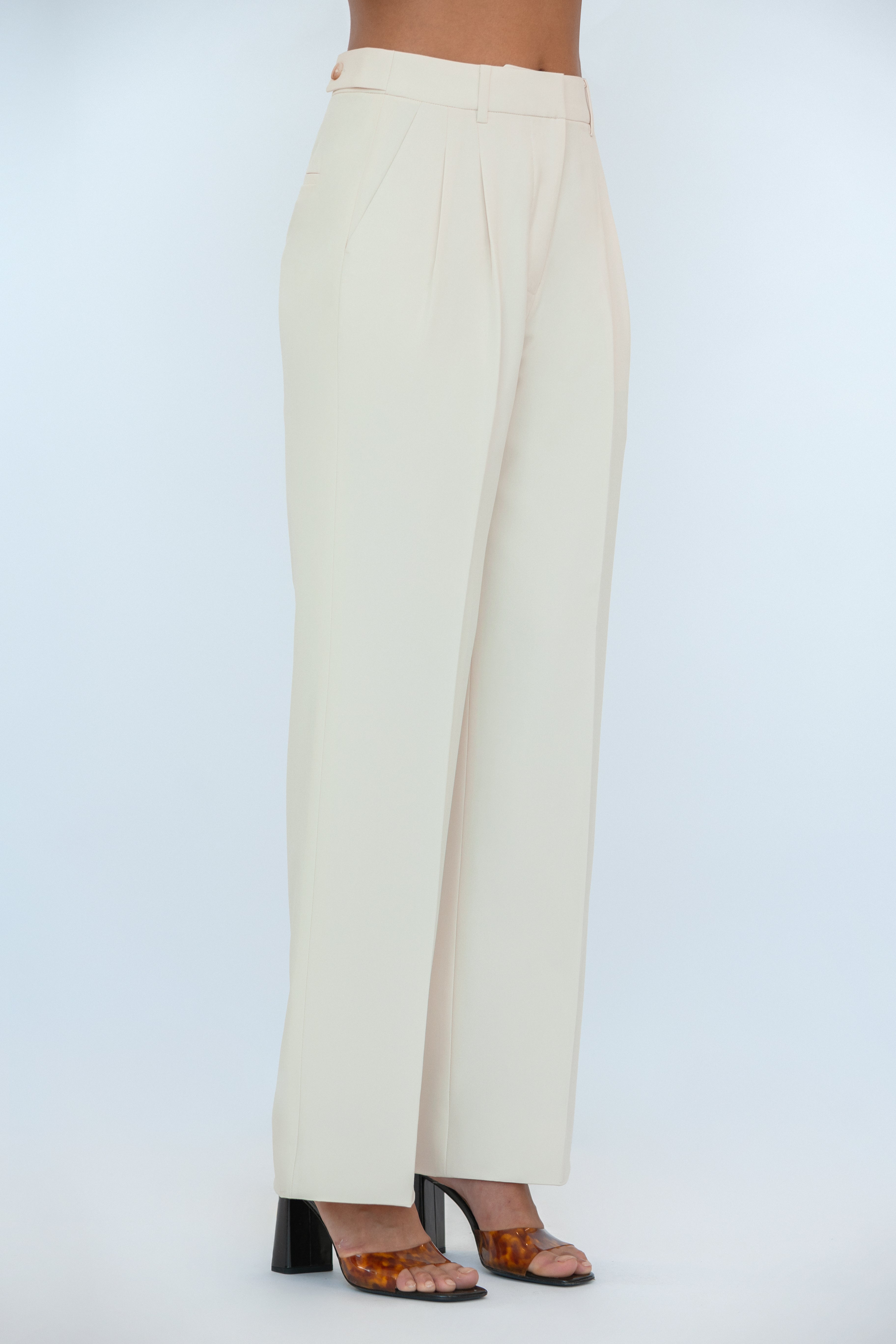 Refine Pleated Straight-Leg Trouser